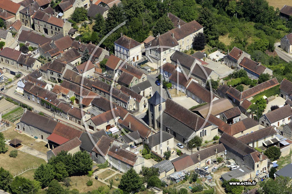 Photo arienne de Pacy-sur-Armanon