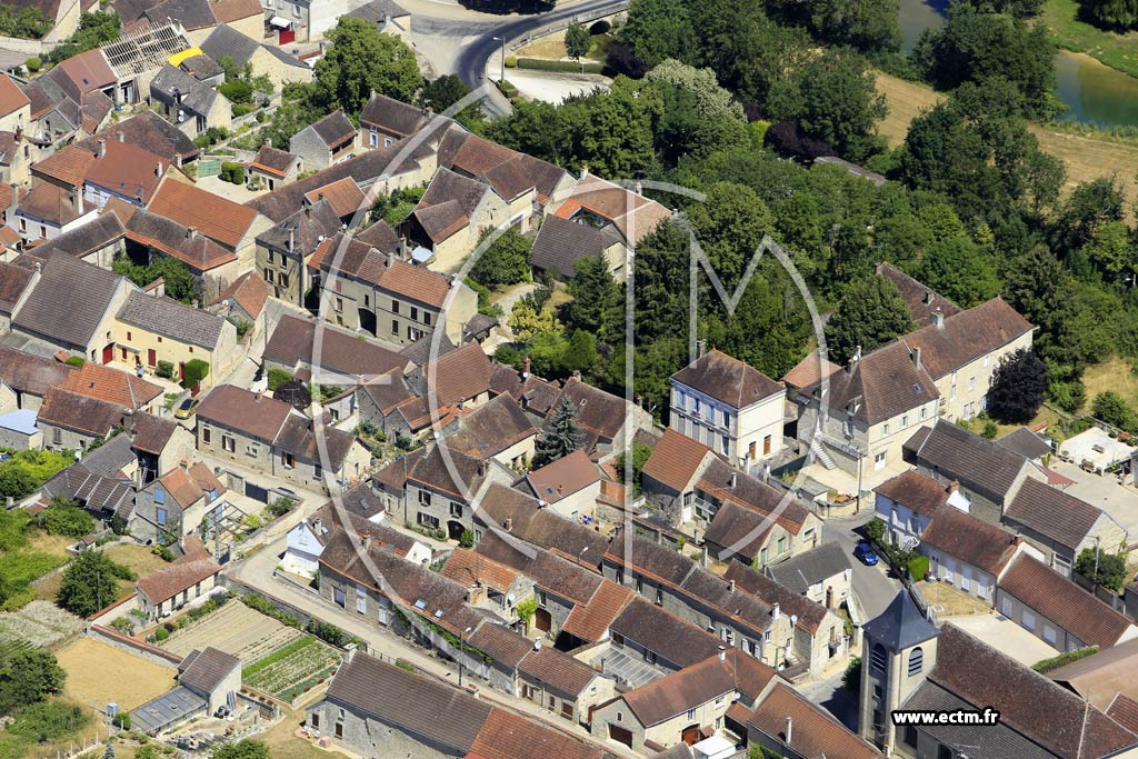 Photo arienne de Pacy-sur-Armanon