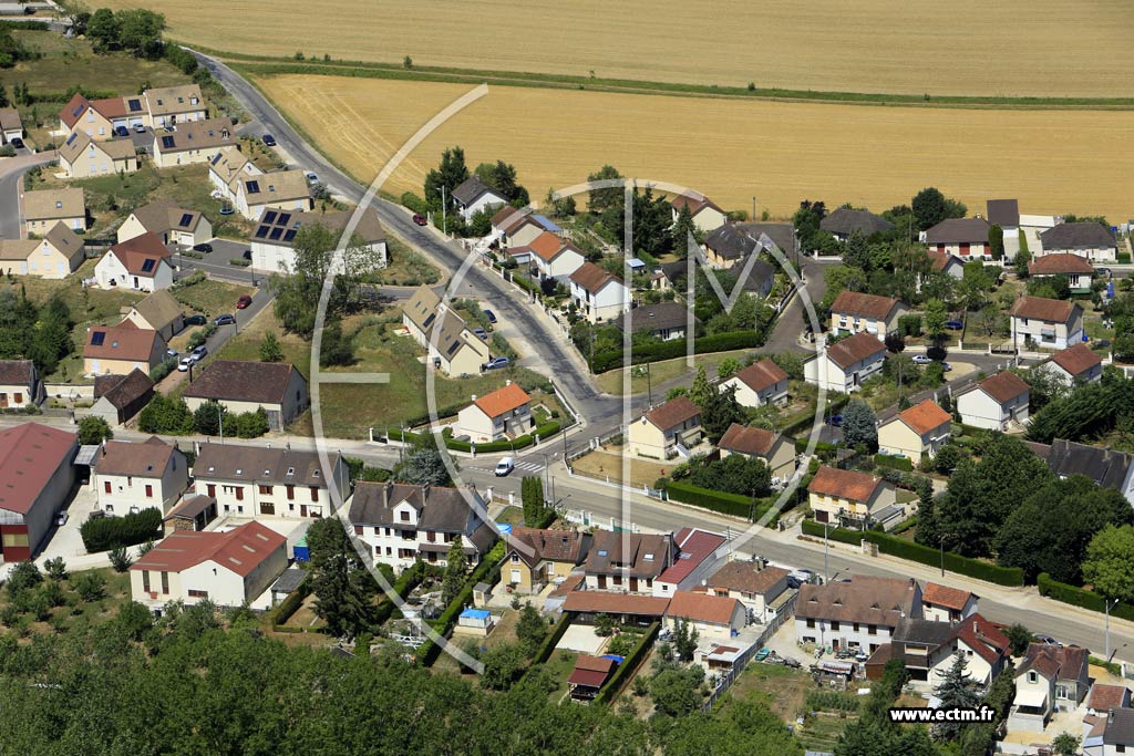 Photo arienne de Saint-Florentin