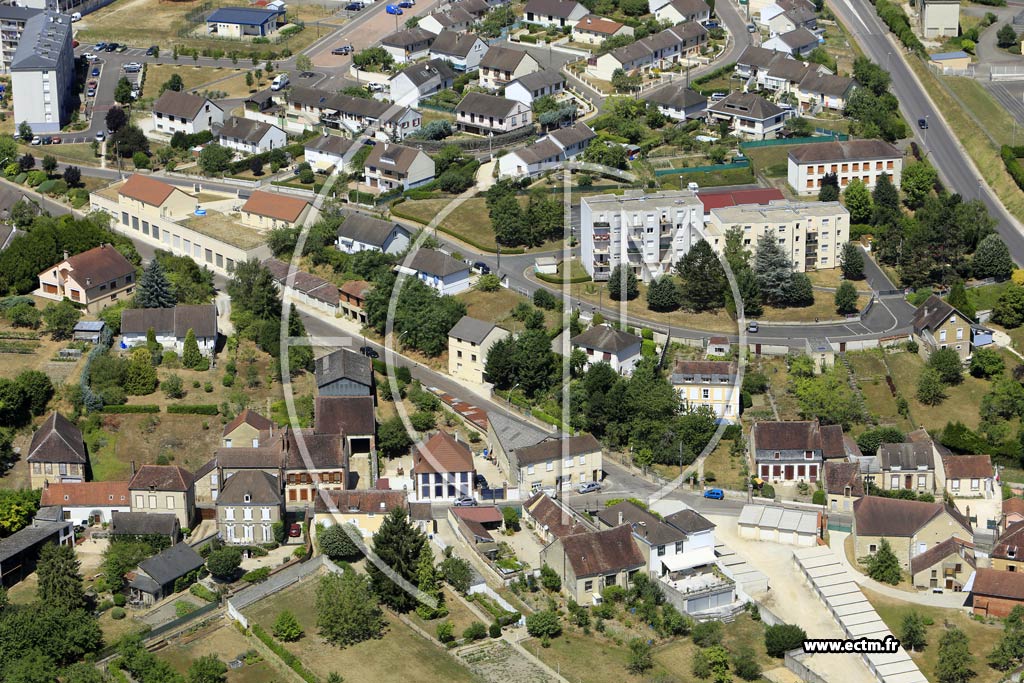 Photo arienne de Saint-Florentin