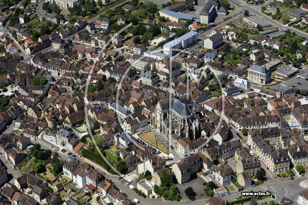 Photo arienne de Saint-Florentin (Centre)