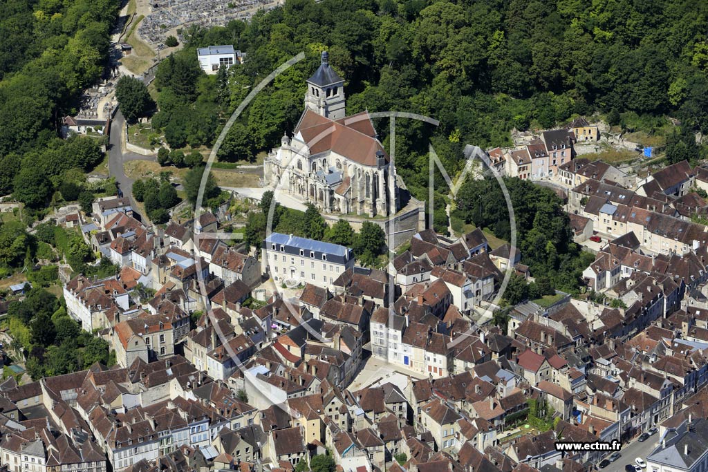 Photo arienne de Tonnerre