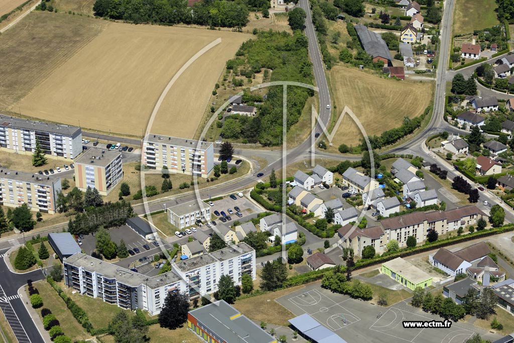 Photo arienne de Tonnerre (les Prs Hauts)