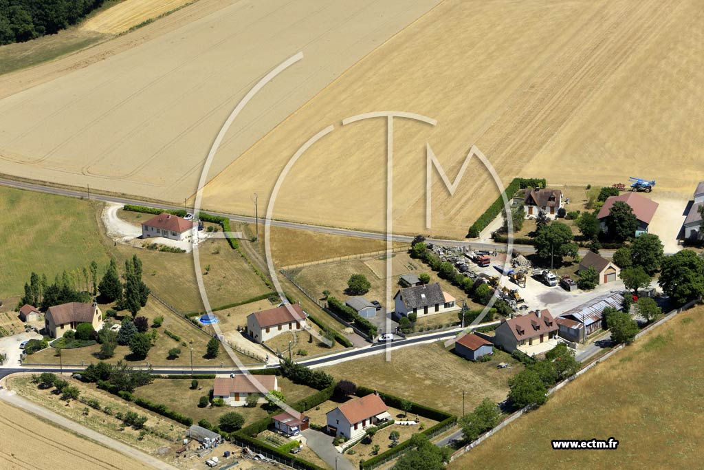 Photo arienne de Tronchoy (Croix de la Chaume)
