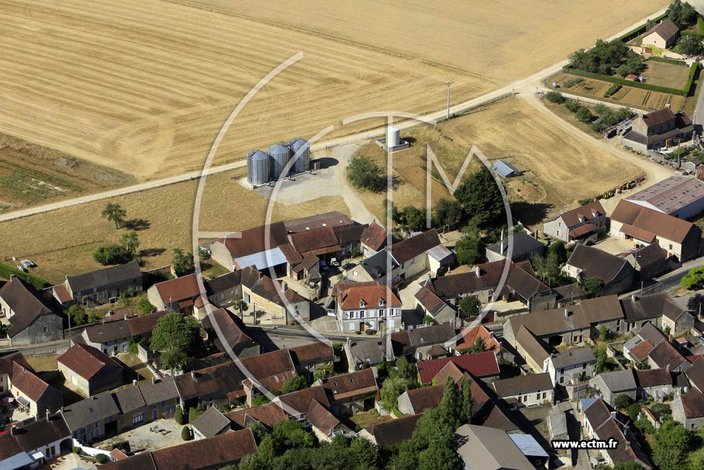 Photo arienne de Villiers-le-Bois