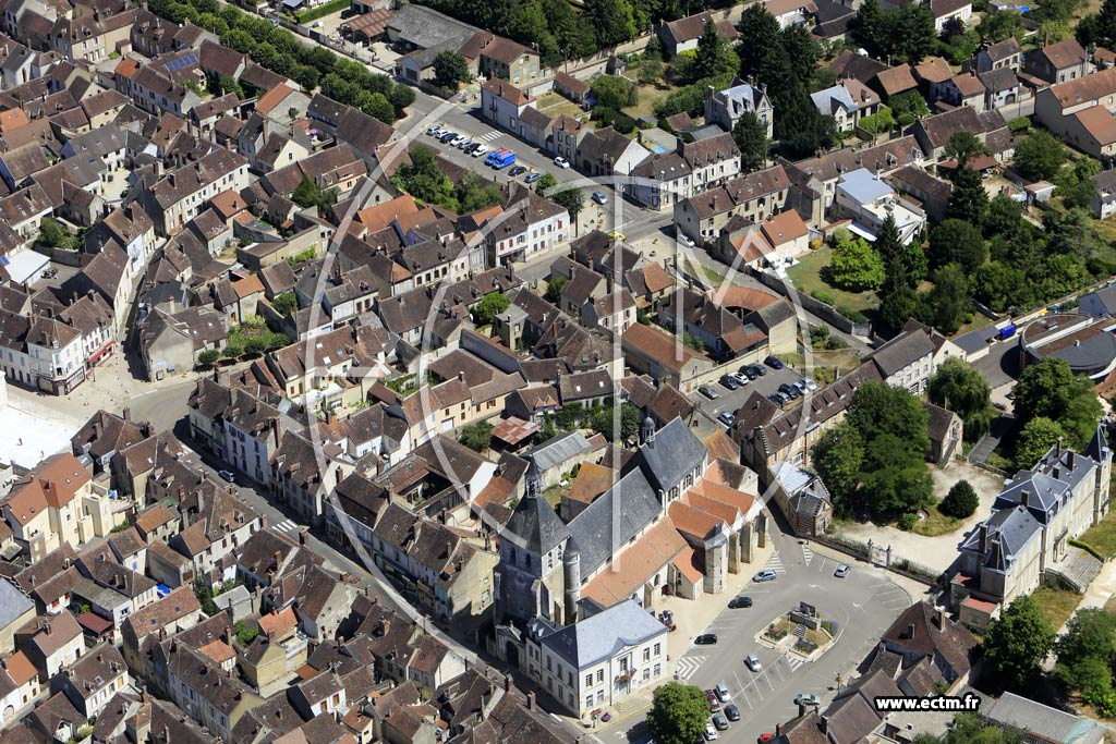 Photo arienne de Brienon-sur-Armanon (Centre)