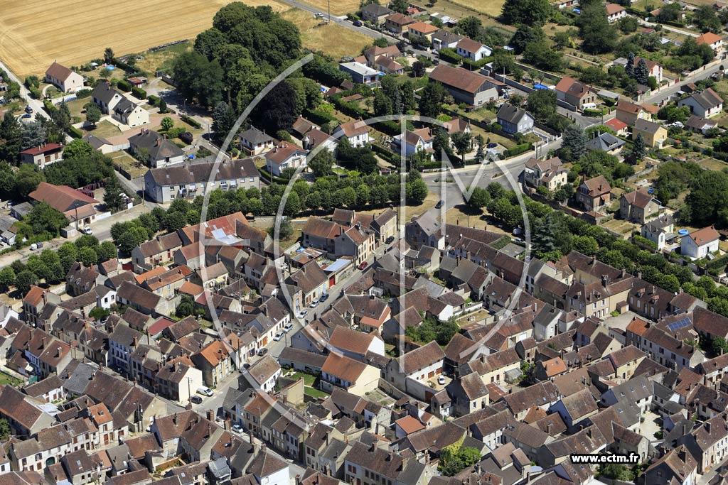 Photo arienne de Brienon-sur-Armanon (Centre)