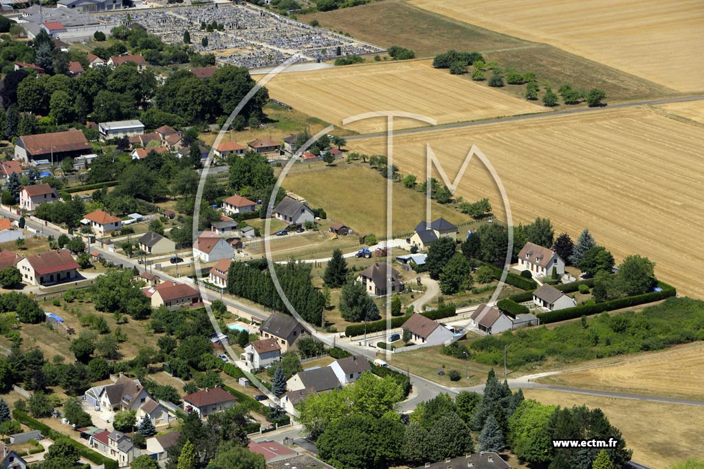 Photo arienne de Brienon-sur-Armanon (la Porte d'en Haut)
