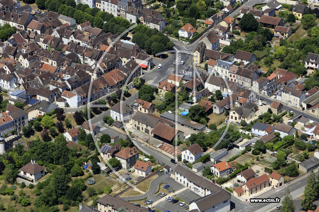 Photo arienne de Joigny (Faubourg Saint-Florentin)