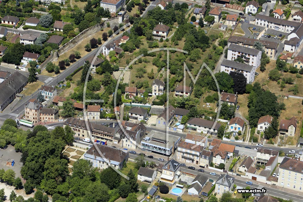 Photo arienne de Joigny (Faubourg Saint-Florentin)