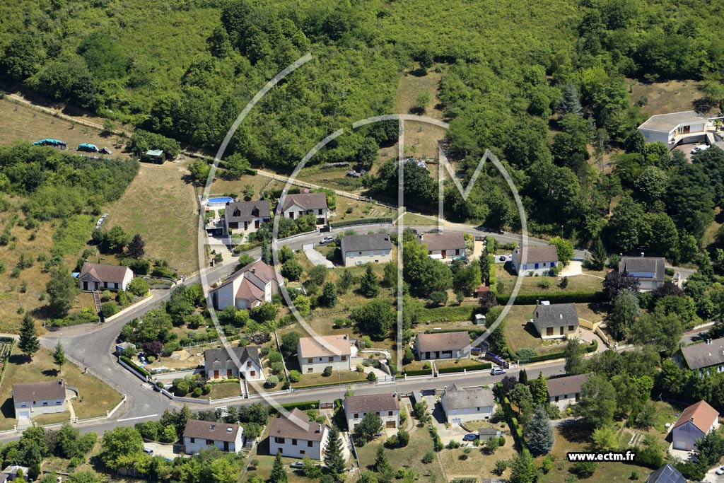 Photo arienne de Joigny (la Croix Grimard)