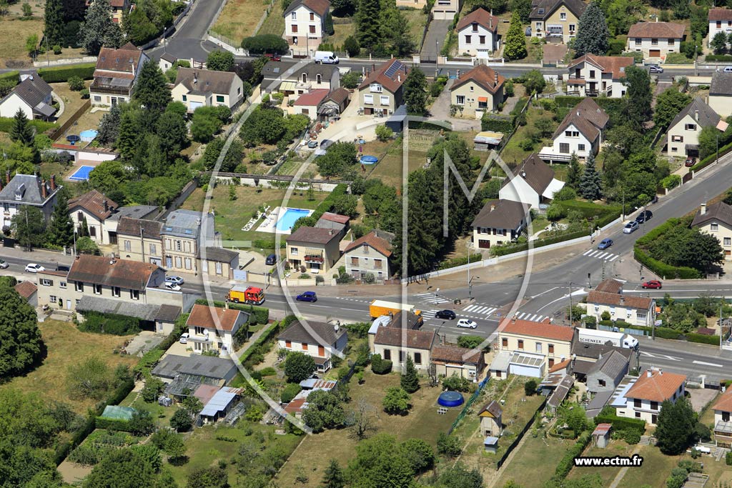 Photo arienne de Joigny (les Ingles)