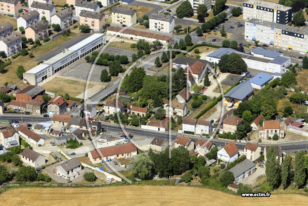 Photo arienne de Migennes (coles)
