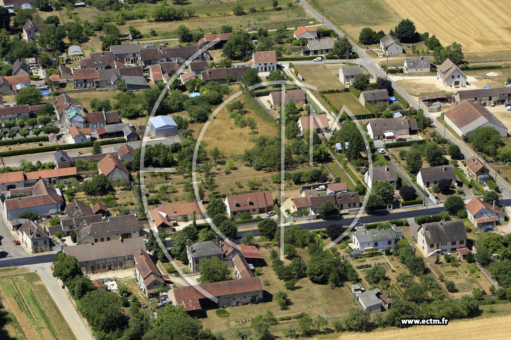 Photo arienne de Paroy-sur-Tholon