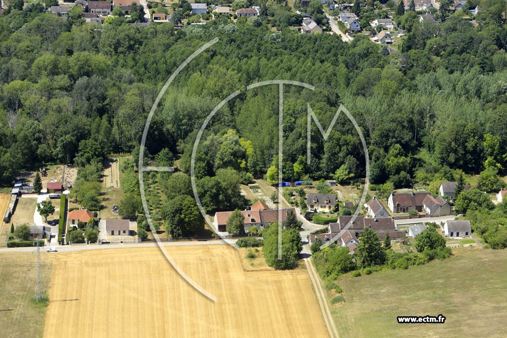 Photo arienne de Paroy-sur-Tholon