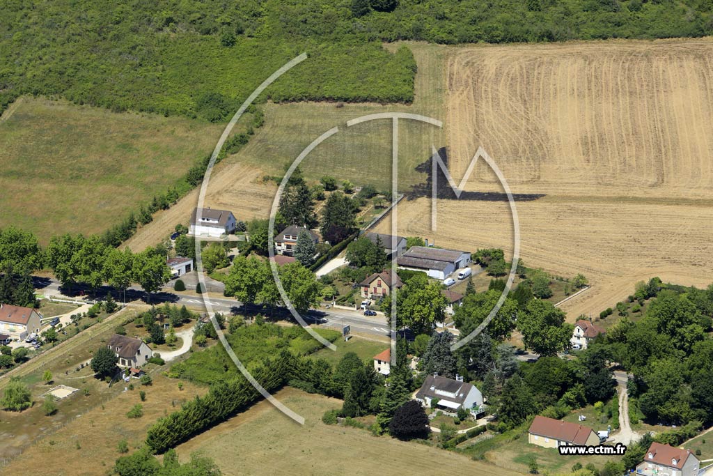 Photo arienne de Saint-Aubin-sur-Yonne