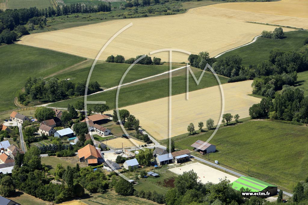 Photo arienne de Broussy-le-Grand (le Mesnil Boussy)