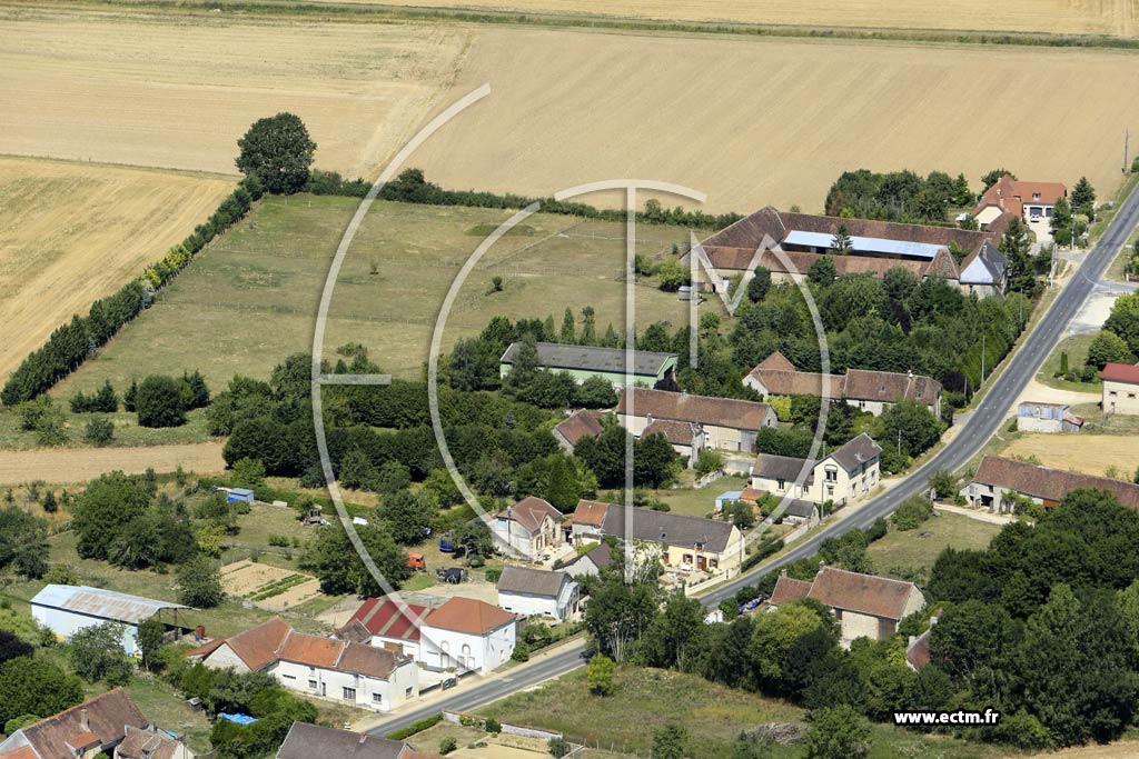 Photo arienne de Champguyon (Champguyon Bas)