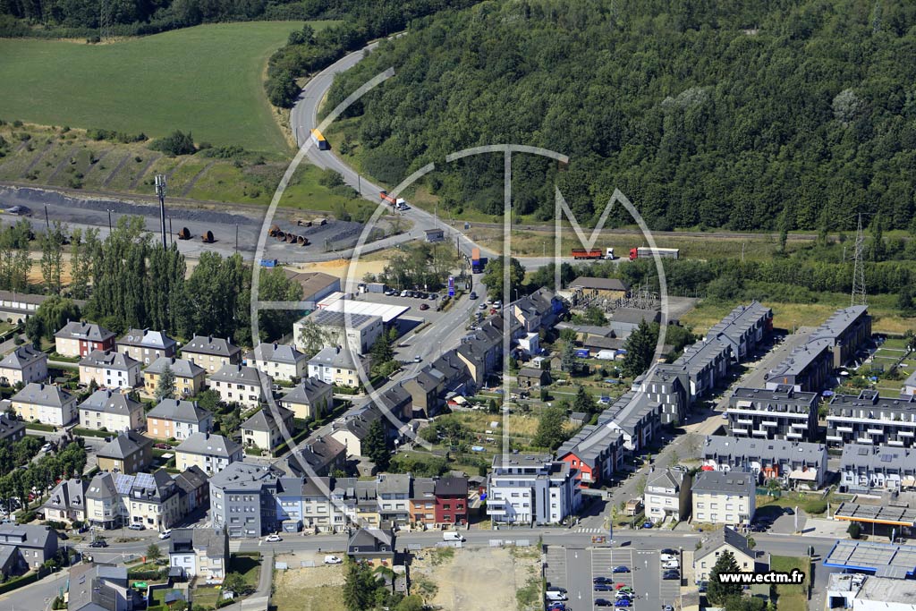 Photo arienne de Differdange (Fuussbann)