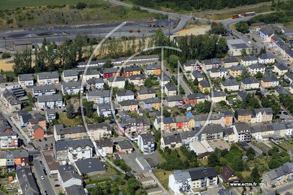 Photo arienne de Differdange (Fuussbann)