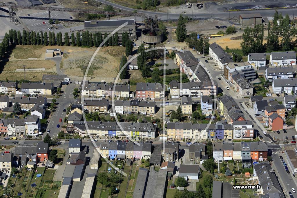 Photo arienne de Differdange (Fuussbann)