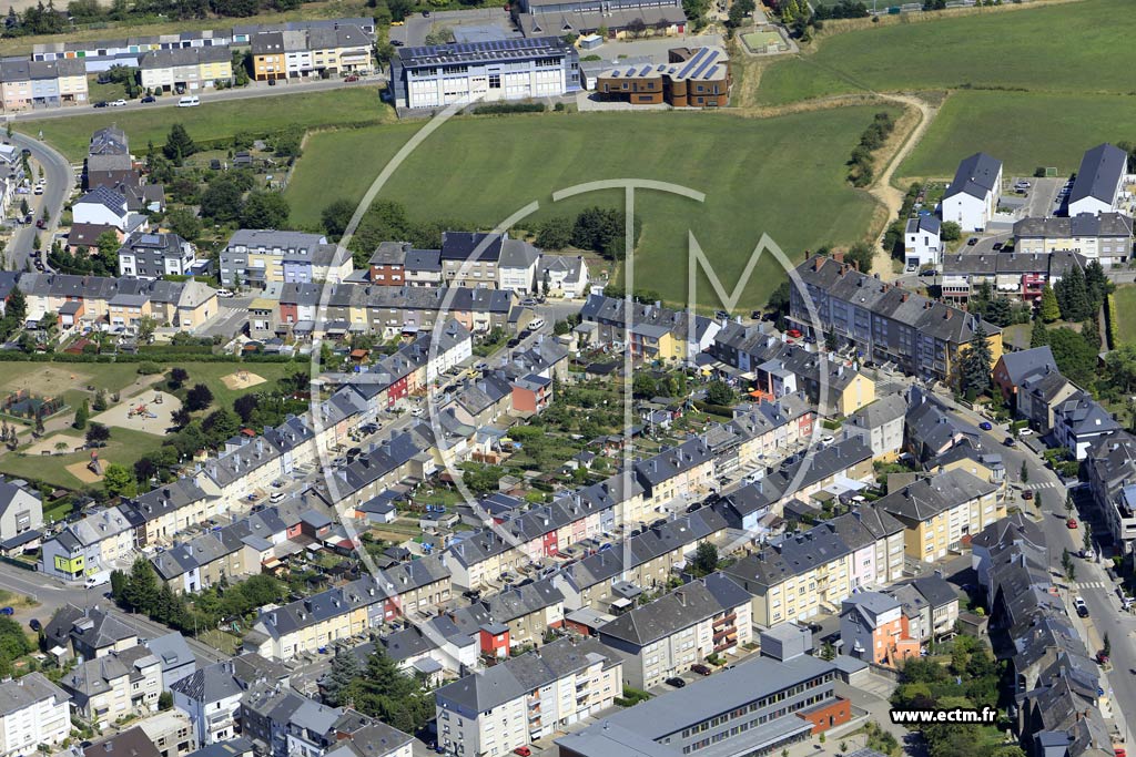 Photo arienne de Differdange (Fuussbann)