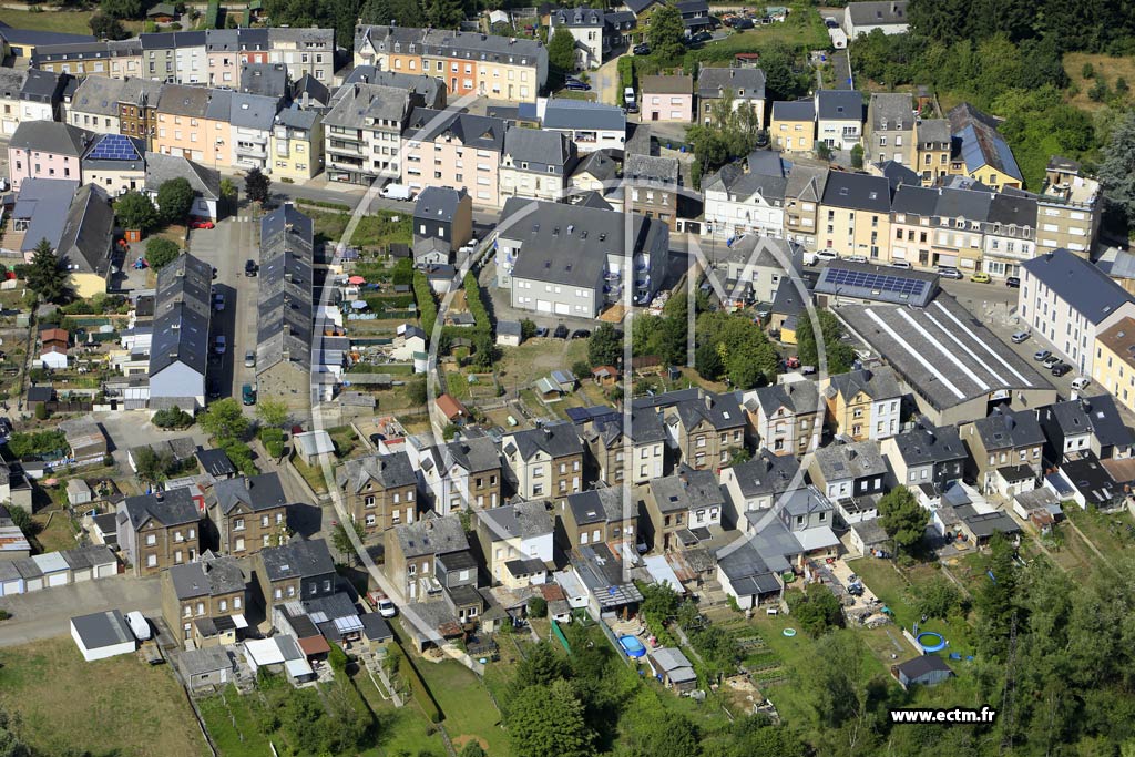 Photo arienne de Athus (Est)