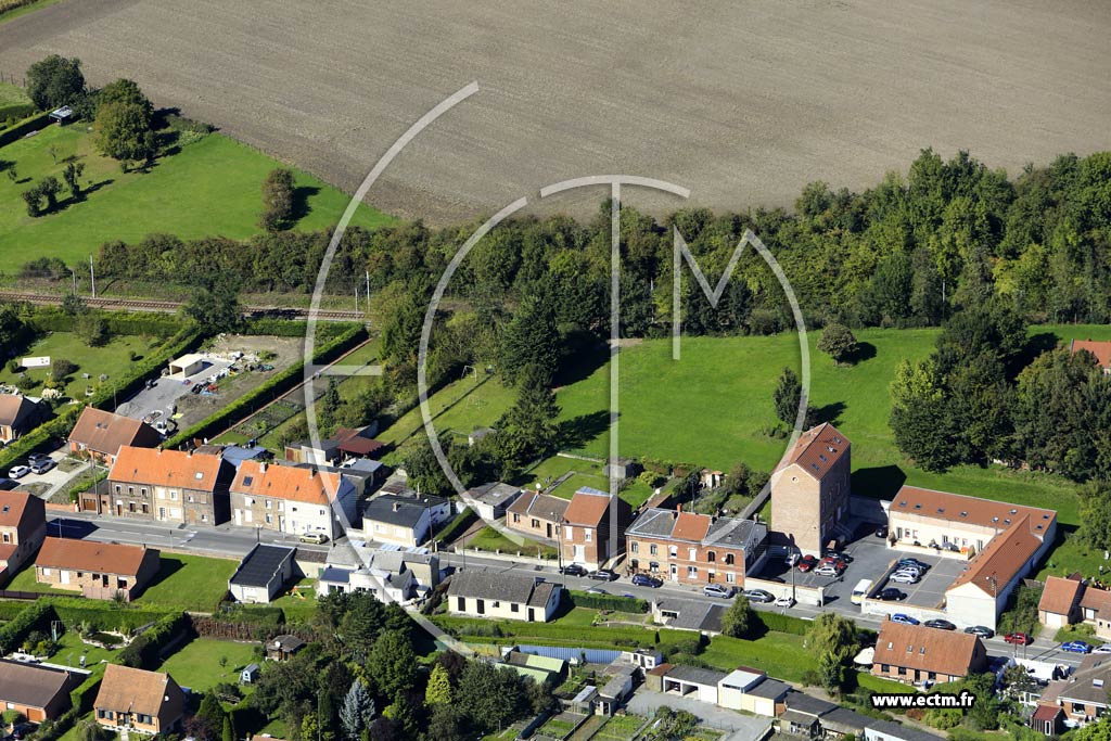 Photo arienne de Trith-Saint-Lger (le Fort - la Clouterie)