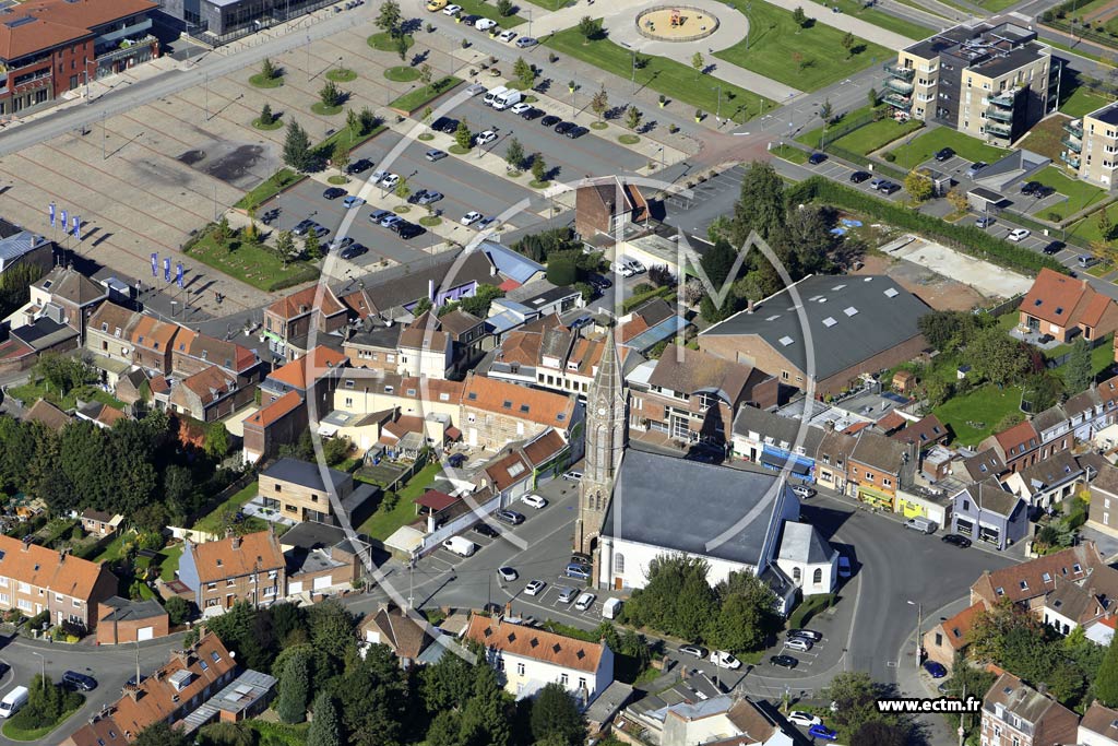 Photo arienne de Hem (la Place)