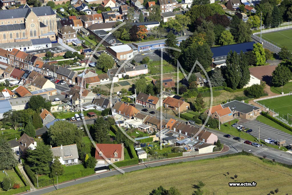 Photo arienne de Roncq (le Pied de Buf)