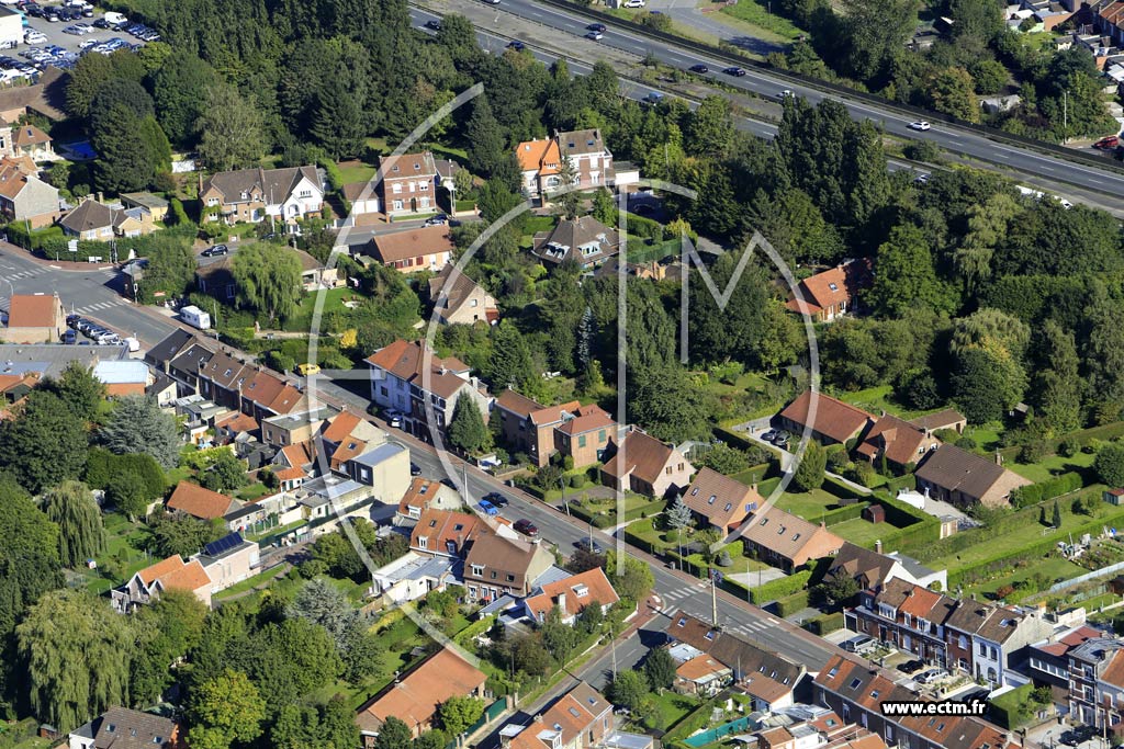 Photo arienne de Roncq (le Pied de Buf)