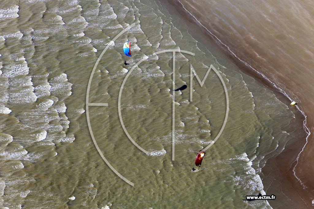 Photo arienne de Saint-Brevin-les-Pins (Kite surfer)