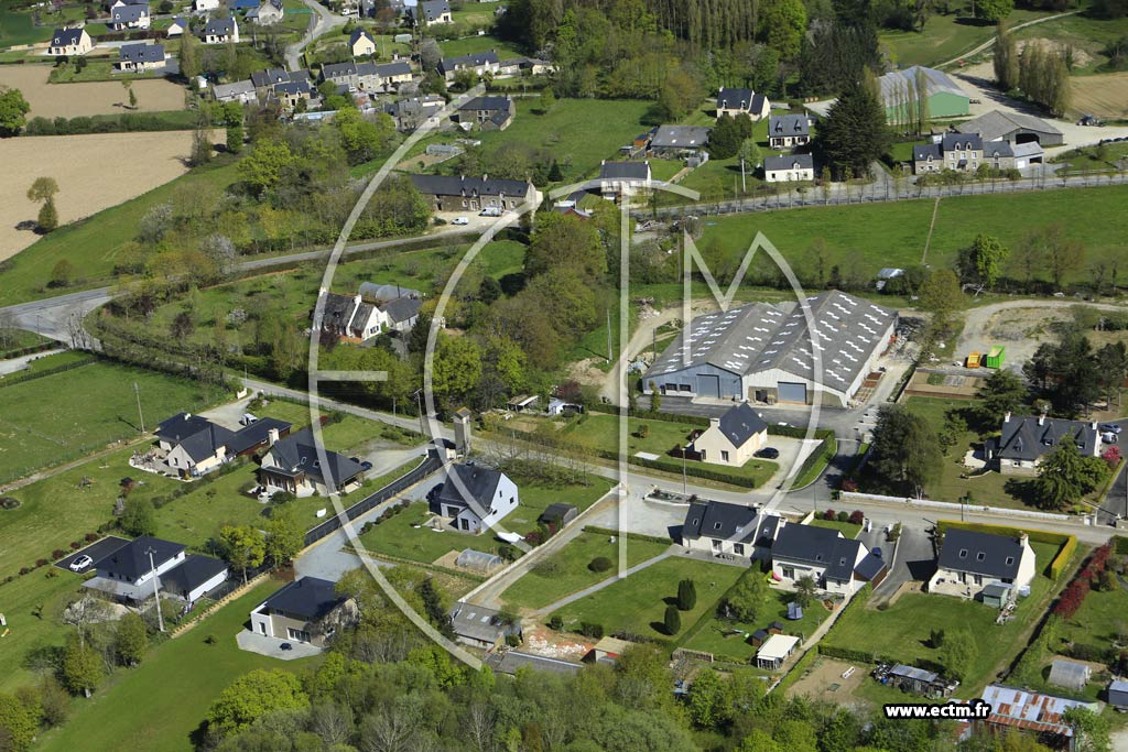 Photo arienne de Languenan (le Chesnay)