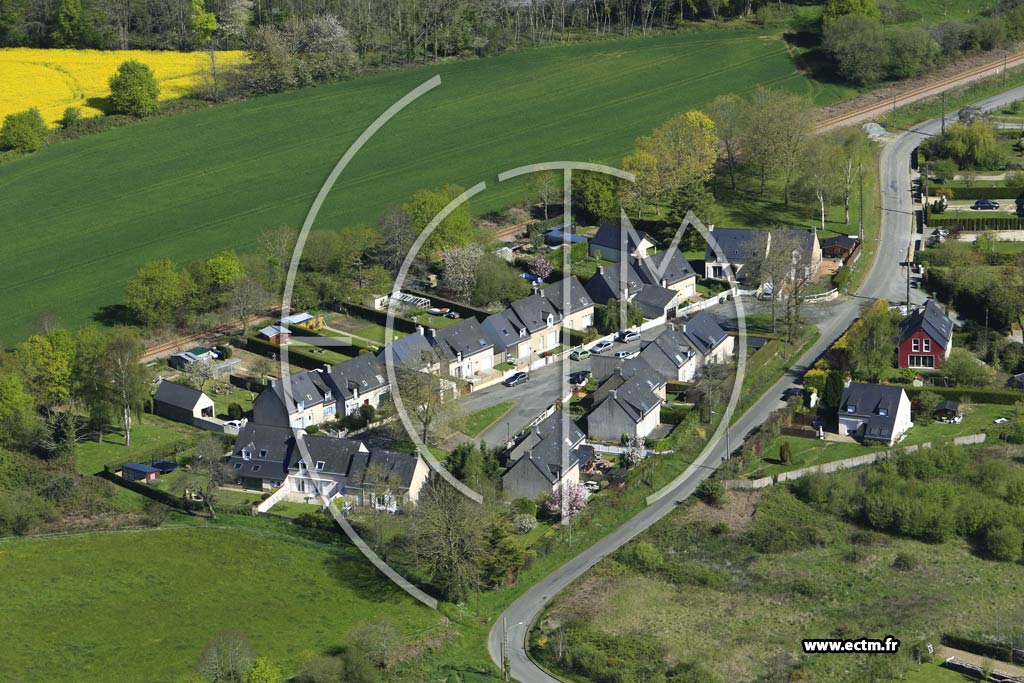 Photo arienne de Saint-Samson-sur-Rance (le Clos du Chne)
