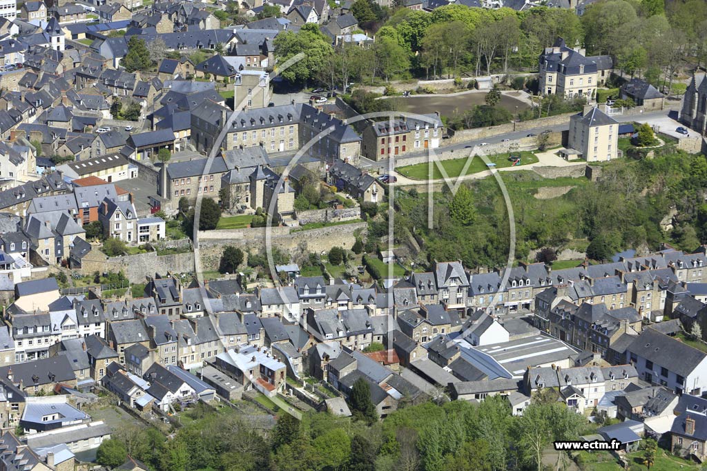 Photo arienne de Lamballe (Centre)