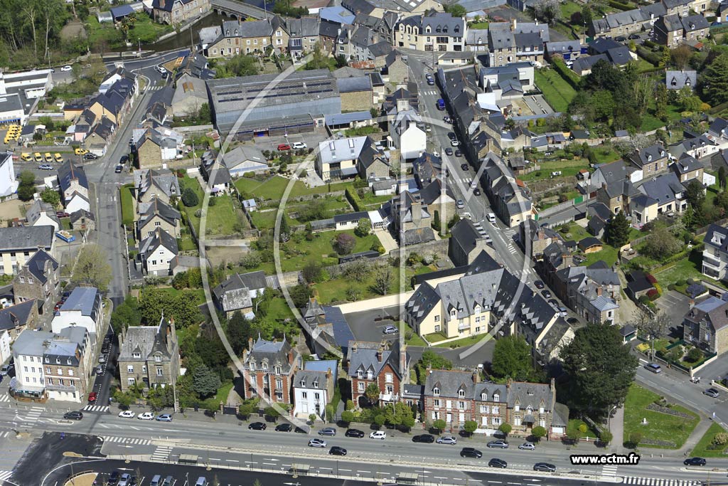 Photo arienne de Lamballe (Gare)