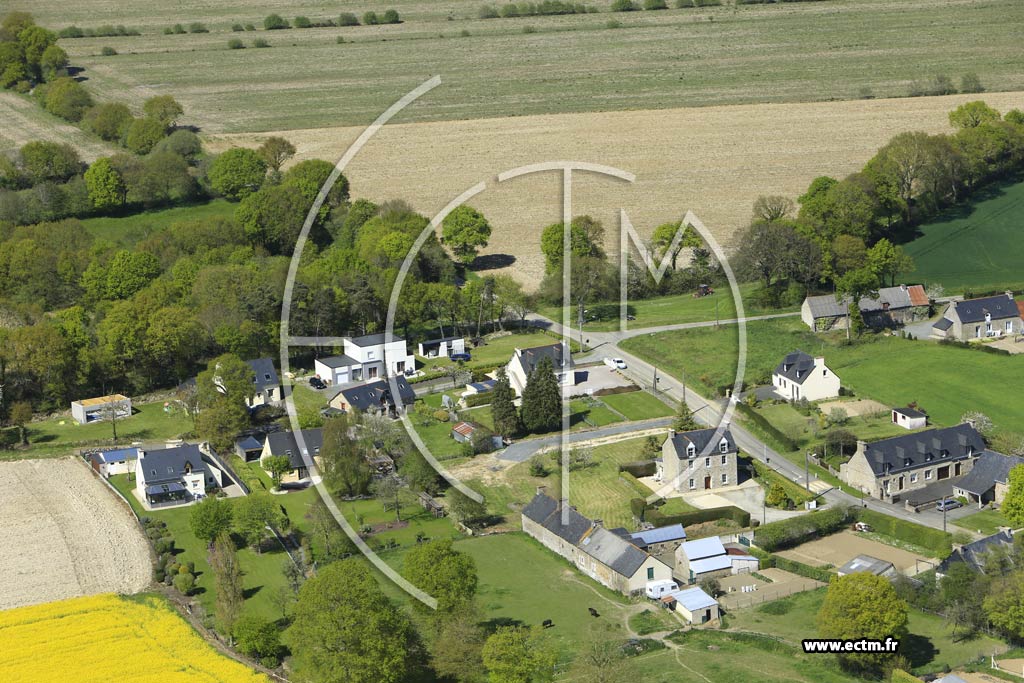 Photo arienne de Lamballe (la Villeneuve)