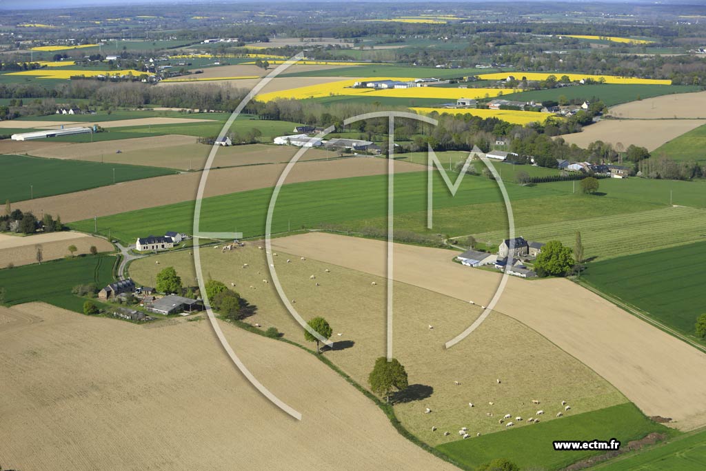 Photo arienne de Lamballe (les Champs Rtis)