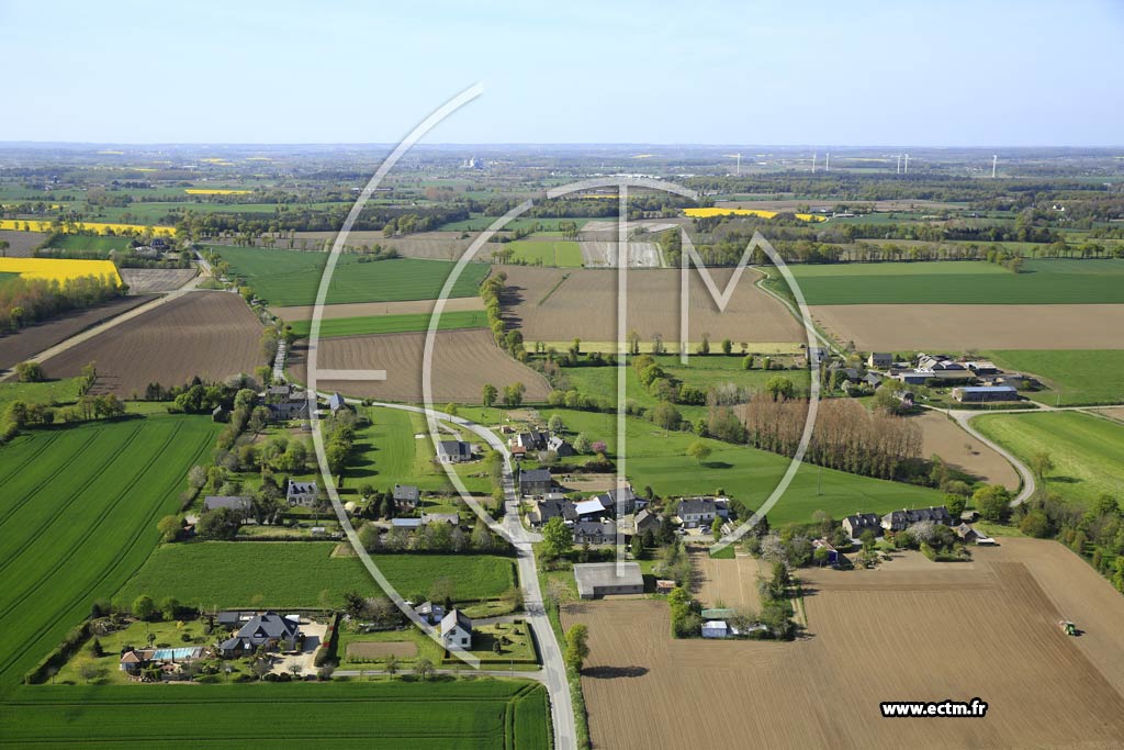 Photo arienne de Plne-Jugon (la Ville s Fray)