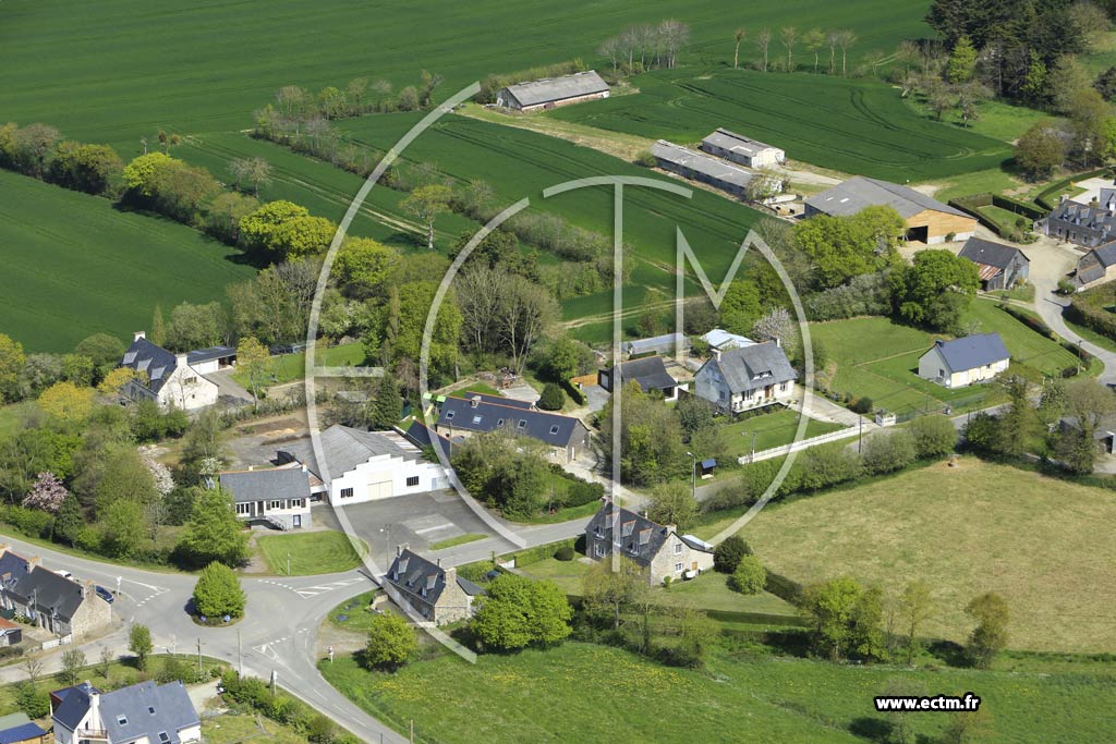 Photo arienne de Saint-Alban (la Ville Cochard)
