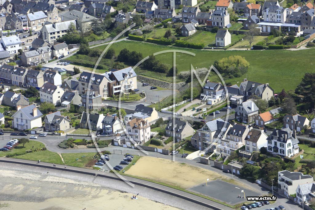 Photo arienne de Erquy (Plage du Bourg)