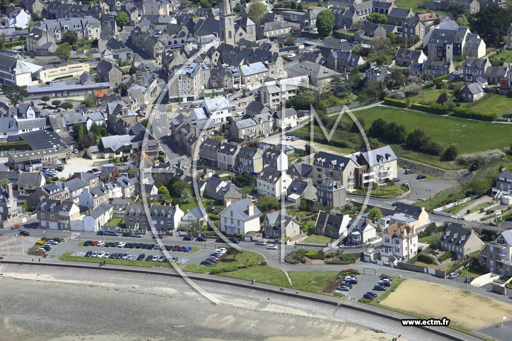 Photo arienne de Erquy (Plage du Bourg)