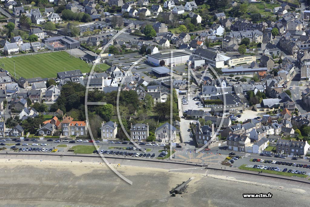 Photo arienne de Erquy (Plage du Bourg)