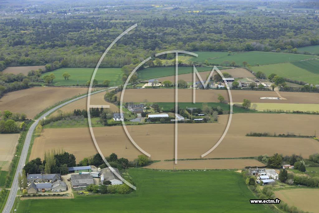 Photo arienne de Lantic (la Ville Gleyo)