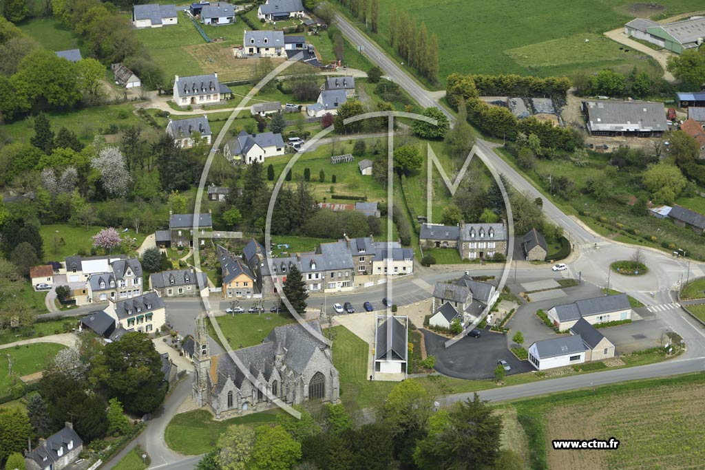 Photo arienne de Lantic (Notre-Dame de la Cour)