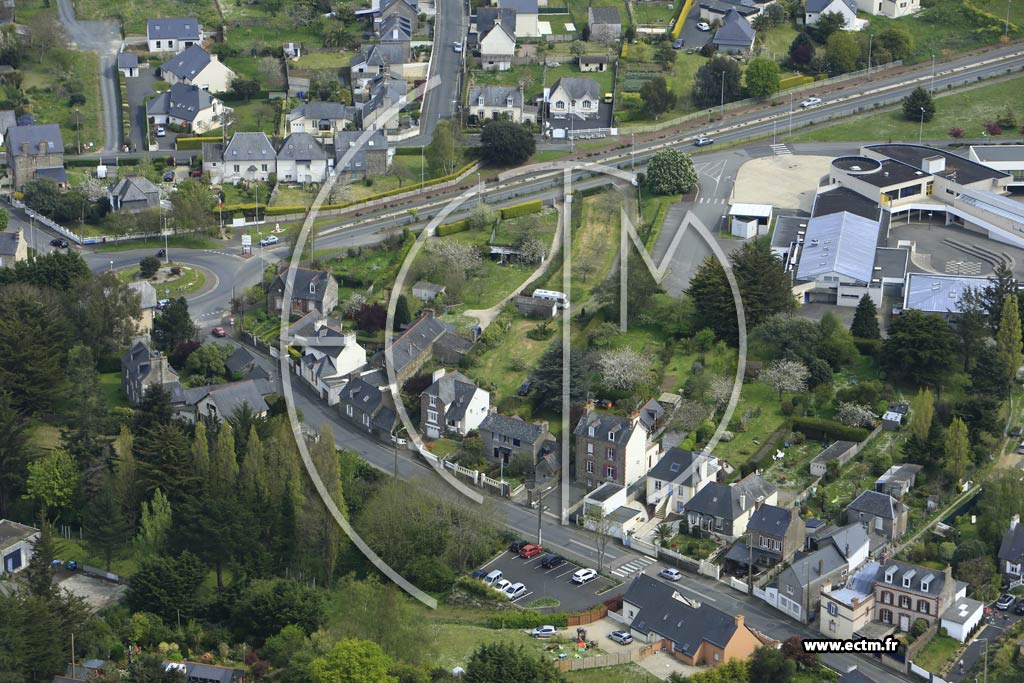 Photo arienne de Saint-Quay-Portrieux (la Ville d'en Haut)
