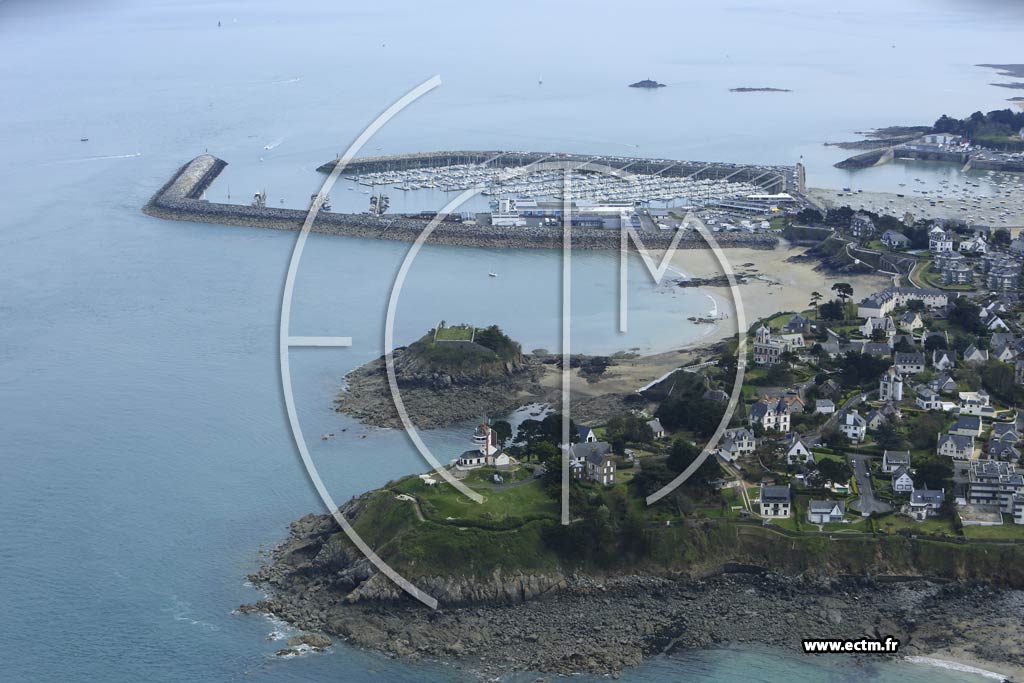 Photo arienne de Saint-Quay-Portrieux (Pointe du Smaphore)