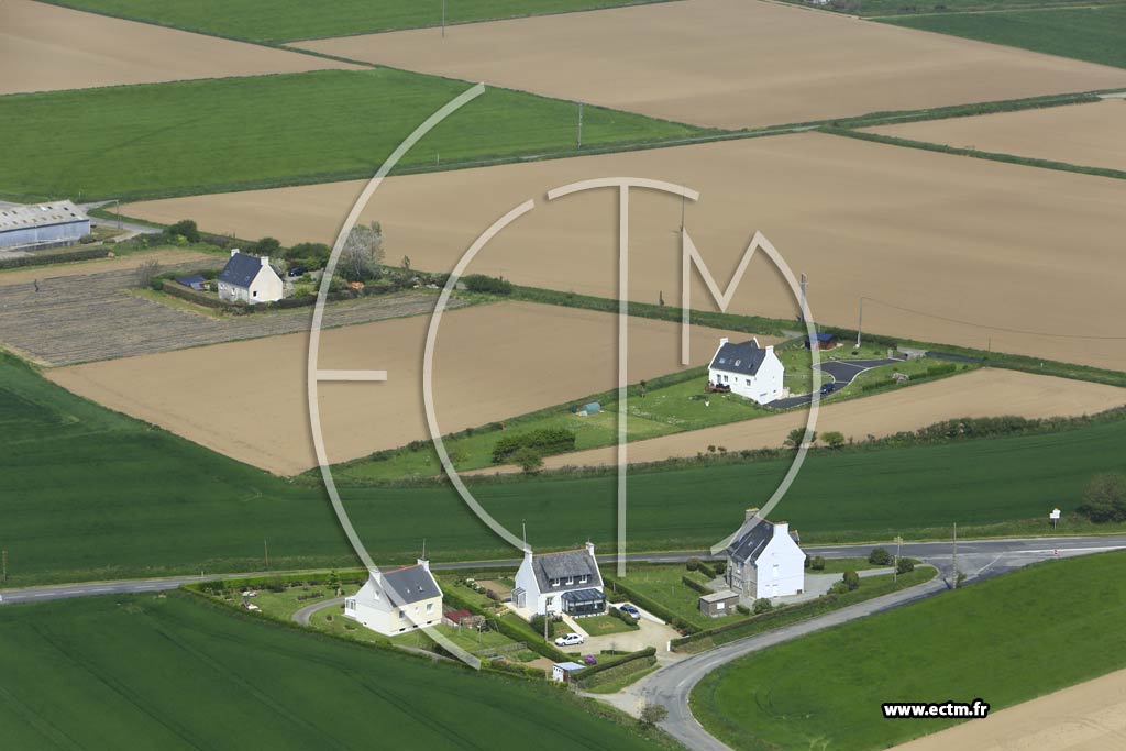 Photo arienne de Lannilis (Trecolle Bihan)