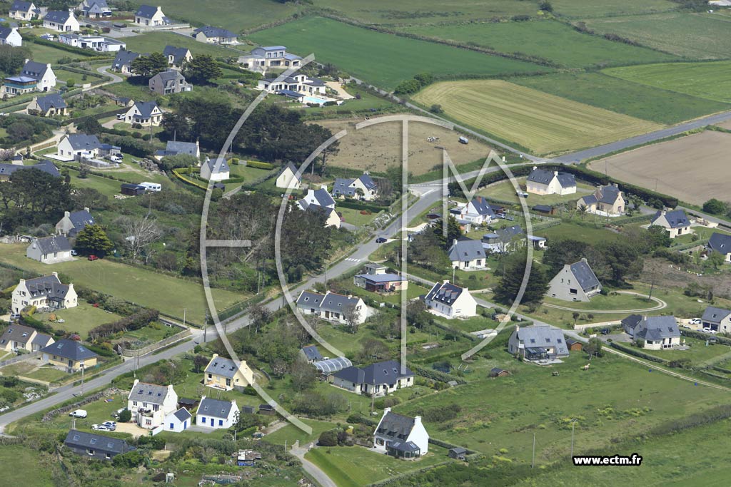 Photo arienne de Plouarzel (Quartier du Phare de Trzien)