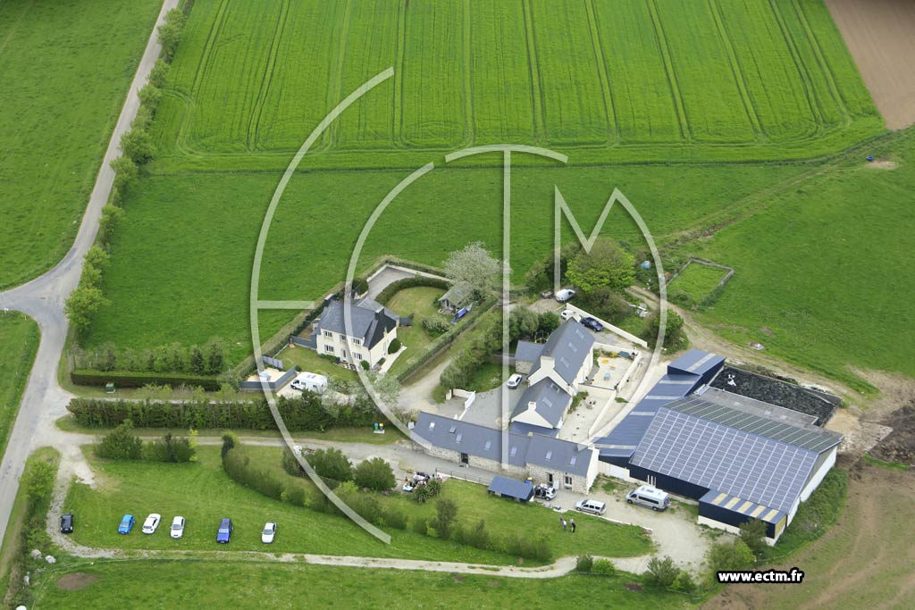 Photo arienne de Ploudalmzeau (Kerarbeugan)